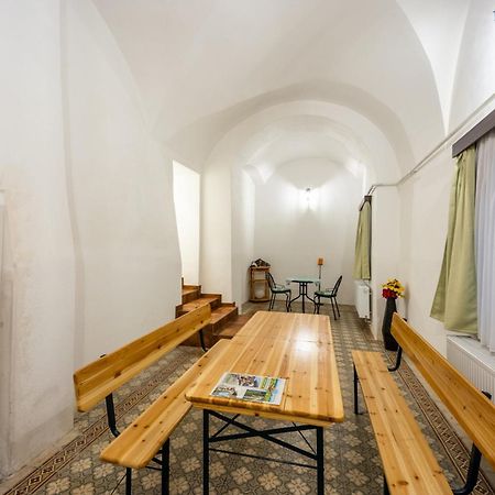 Bezauberndes Gaestehaus In Šatov Buitenkant foto