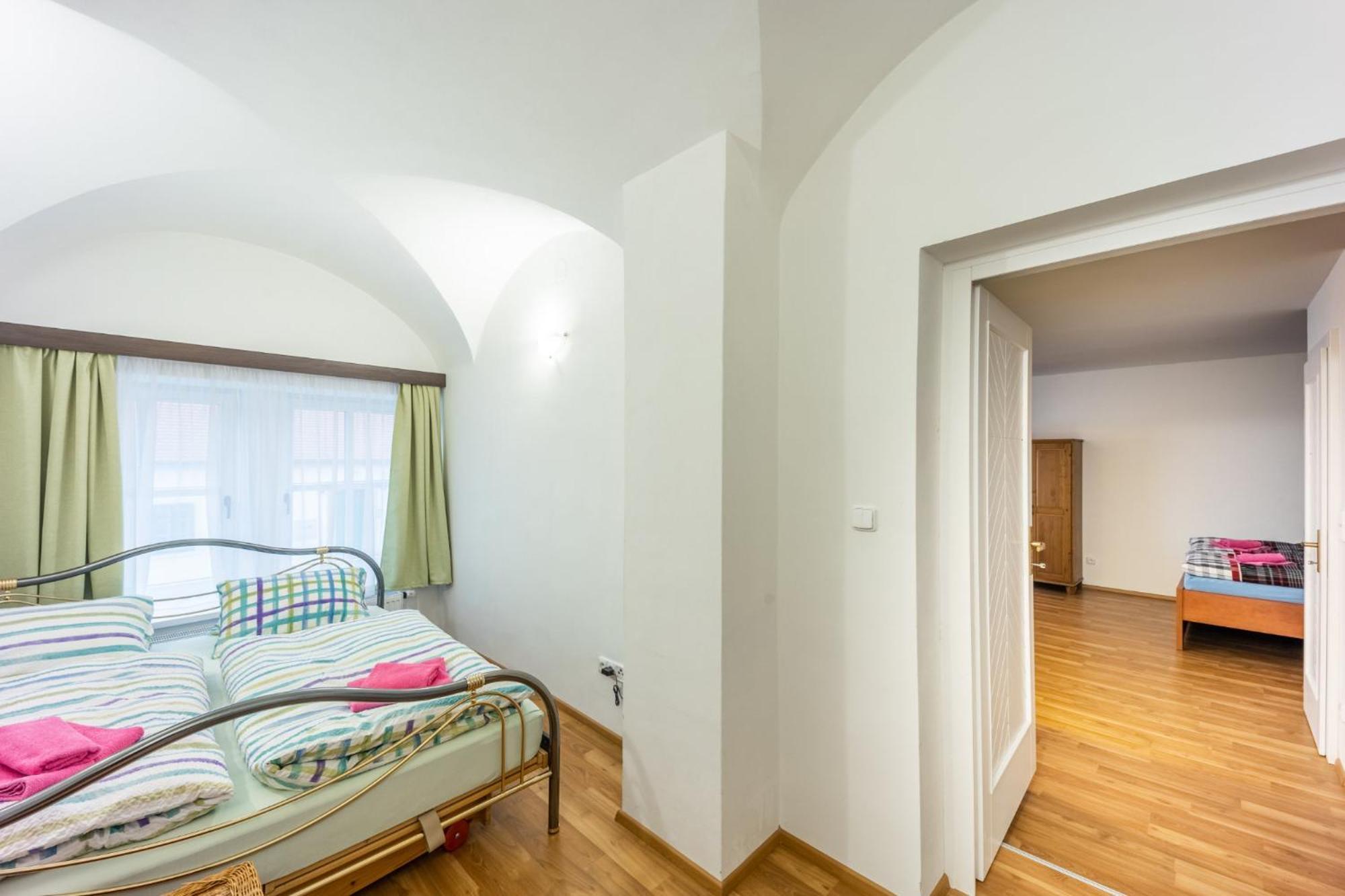Bezauberndes Gaestehaus In Šatov Buitenkant foto
